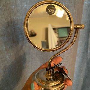 Little magnifying mirror